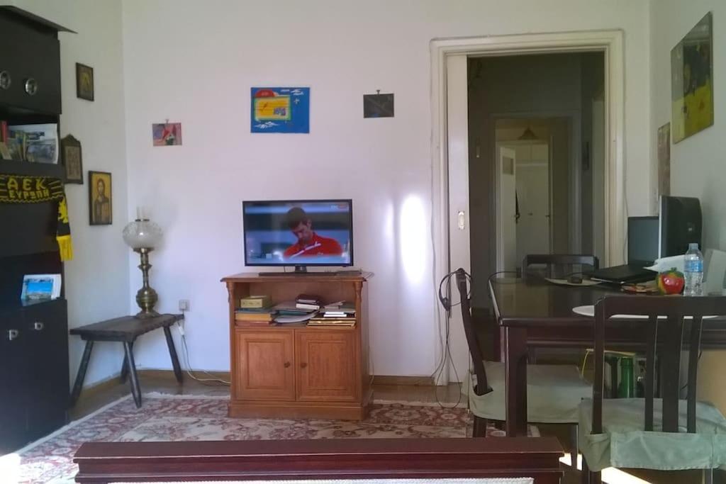 Private Bedrooms In Shared Apartment 135 Sm Athens Center Dış mekan fotoğraf